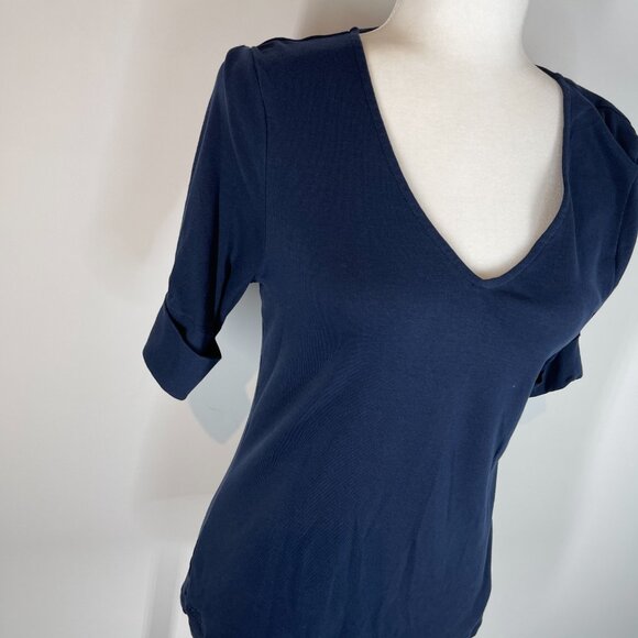 Lauren Ralph Lauren Navy V-neck Knit Shirt size Large - Picture 2 of 4